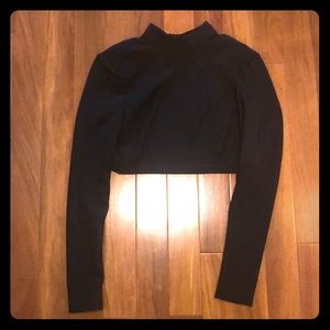 JLUX label black crop top